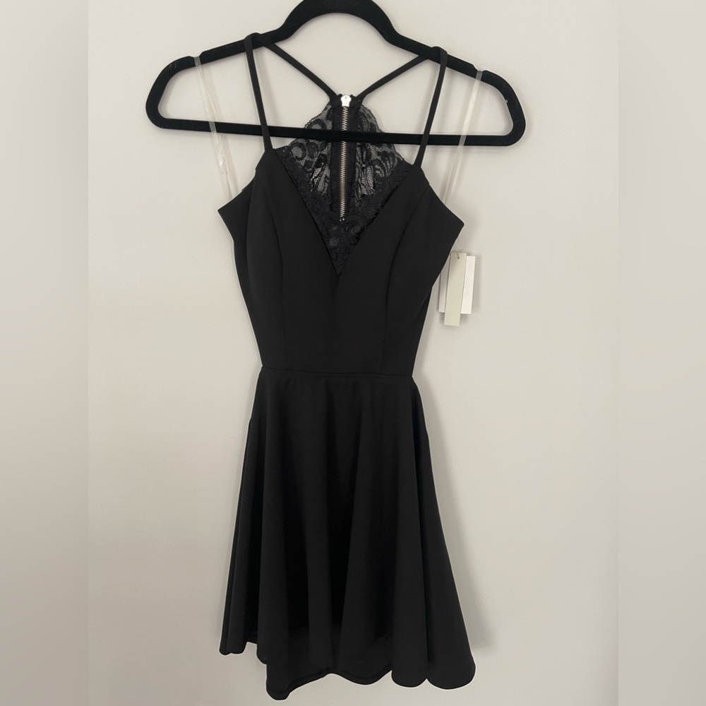 NWT | Speechless Lace Cutout Backless Dress